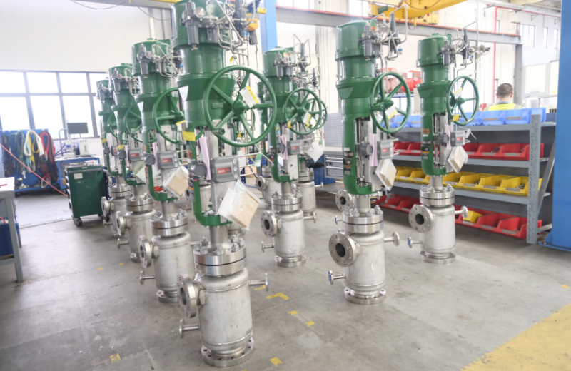 可拆卸式保温夹套